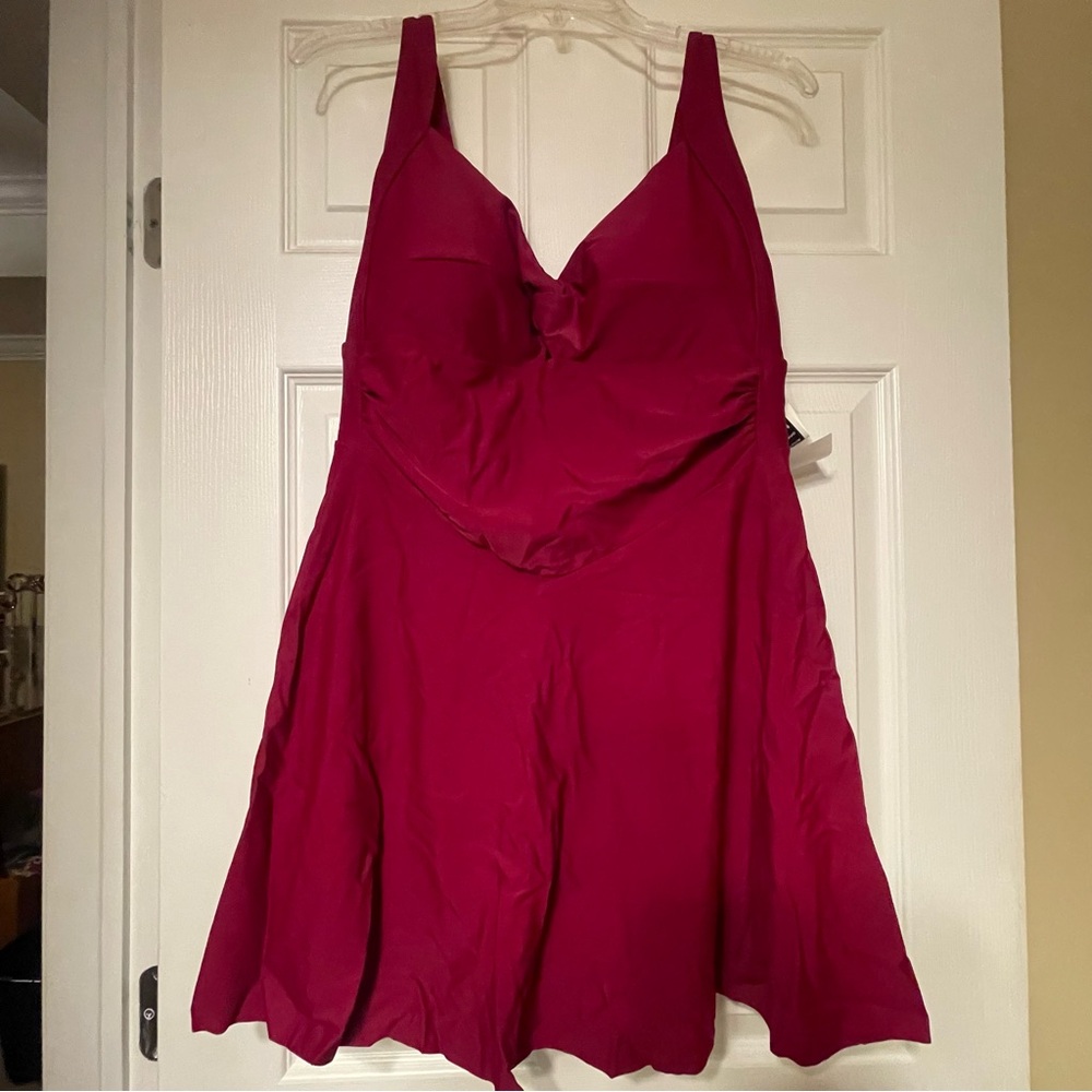 NWT Women’s Burgundy One-Piece Swim Dress/Swimsuit, Size XL